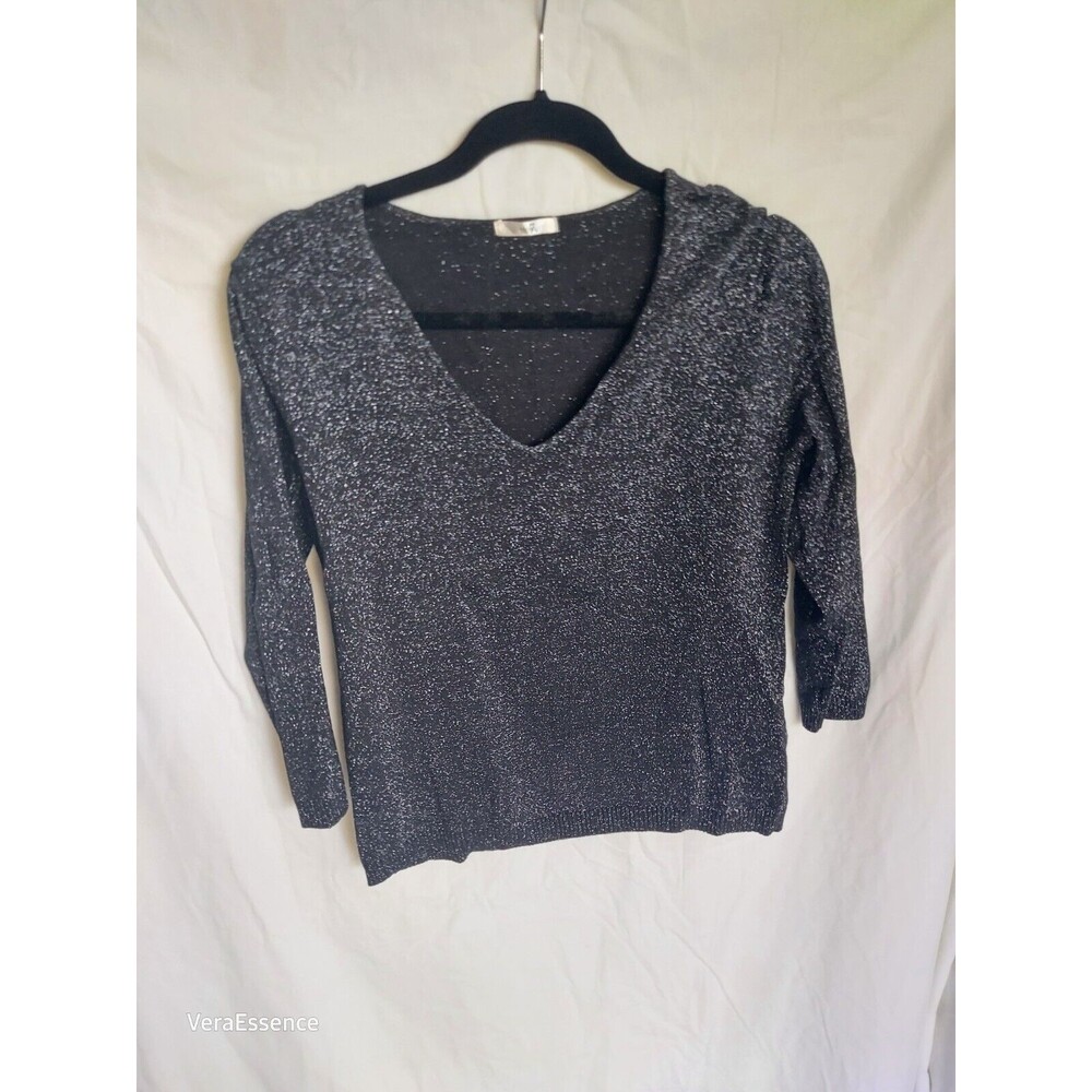 Metro 7 Women's Medium Black Sparkly Metallic L Sleeve V-Neck Knit Sweater